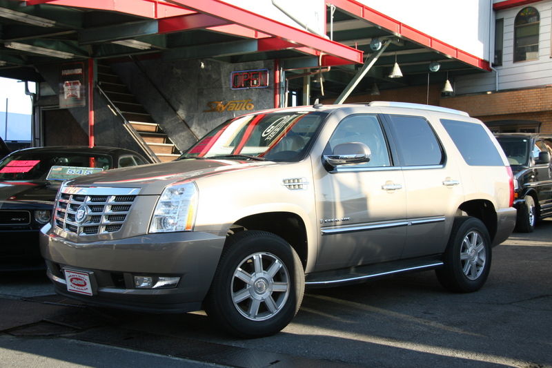 キャデラック エスカレード AWD 2007年モデル 中古車 情報 | スカイオート
