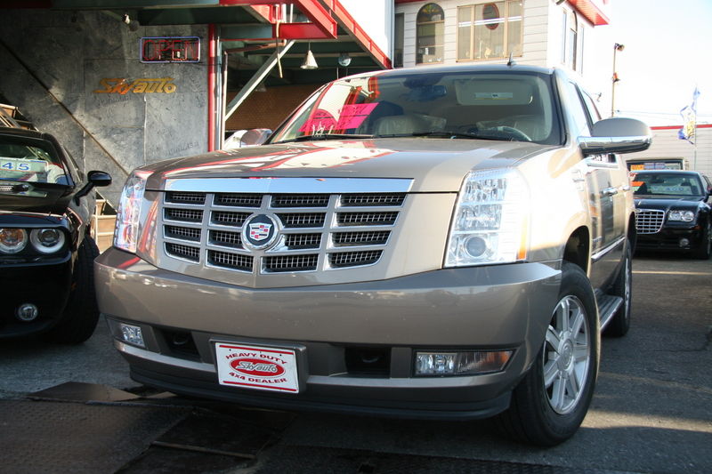 キャデラック エスカレード AWD 2007年モデル 中古車 情報 | スカイオート