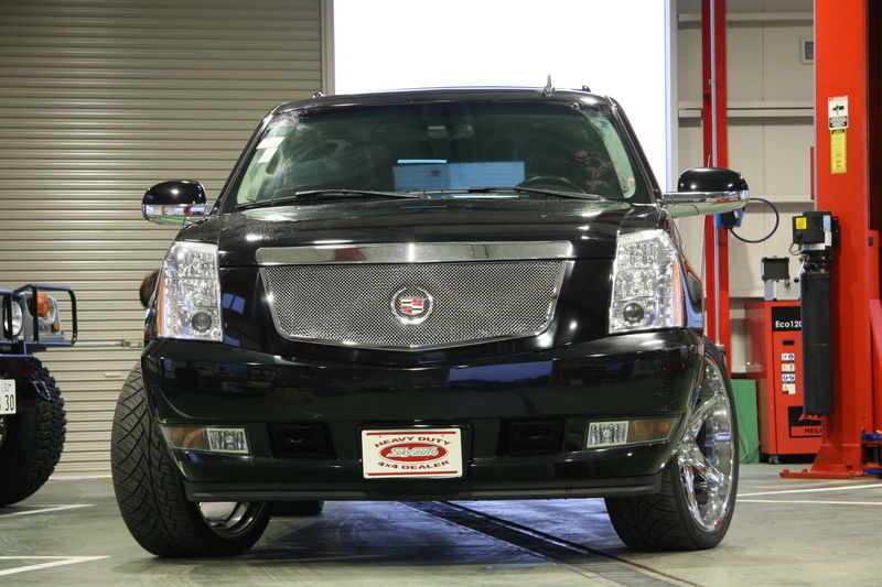 キャデラック エスカレード 6.2L AWD 中古車 情報 | スカイオート